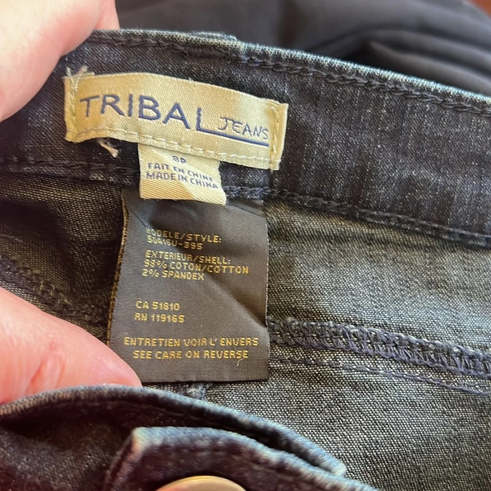 EUC Tribal Dark Wash Jeans - Picture 4 of 5